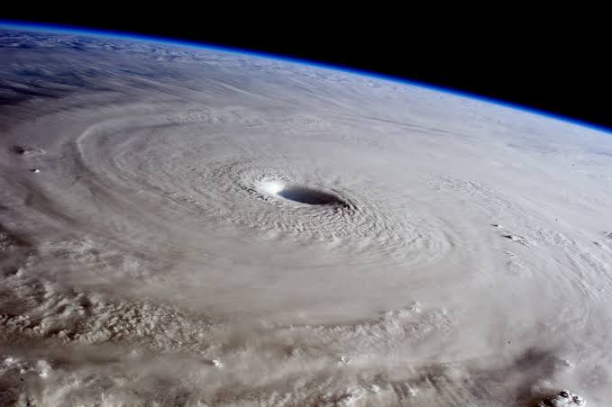 Typhoon Maysak from the Space Station - NASA Science