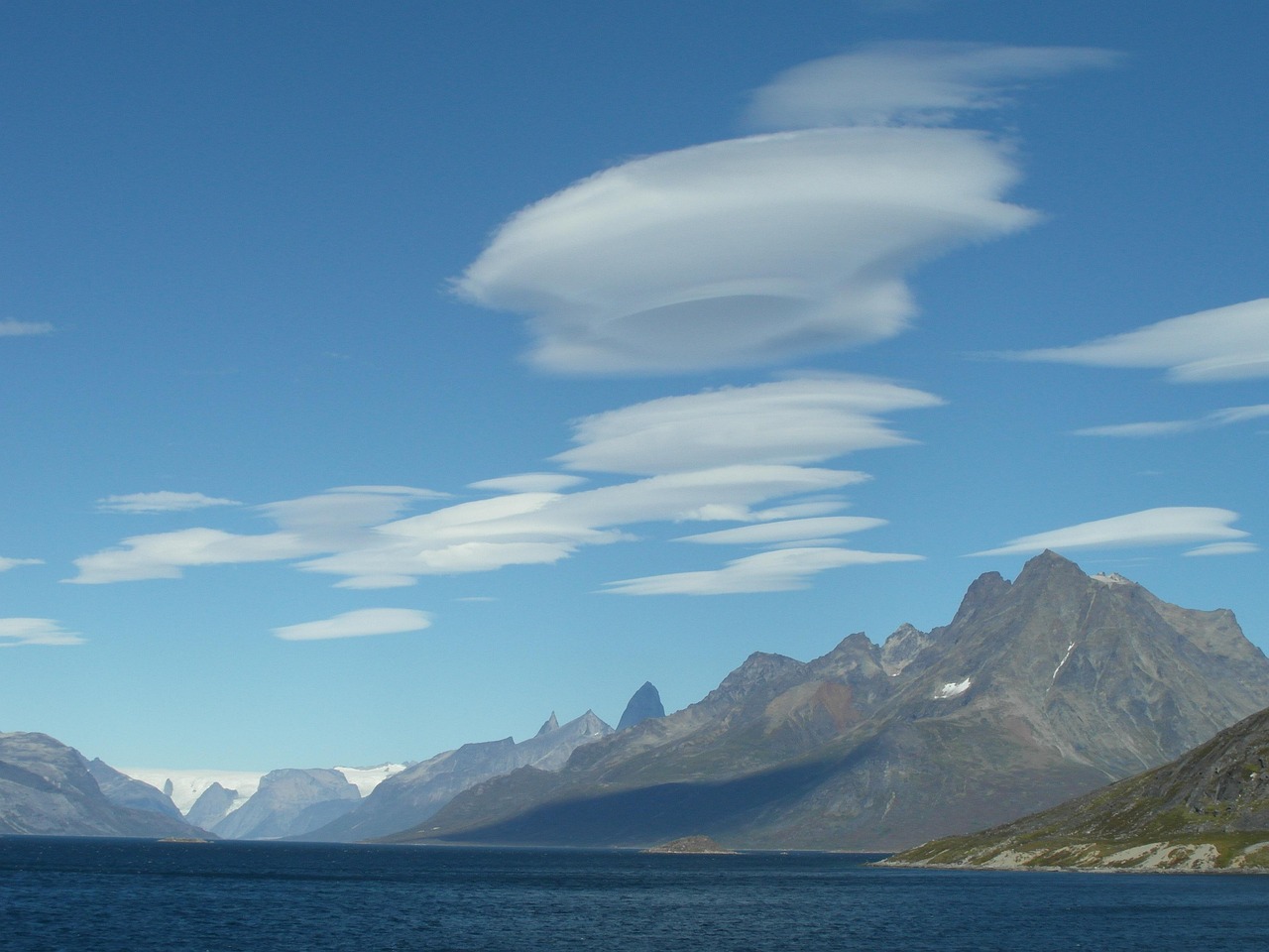 lenticular clouds